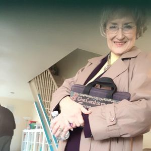 Meet your Posher, Celina